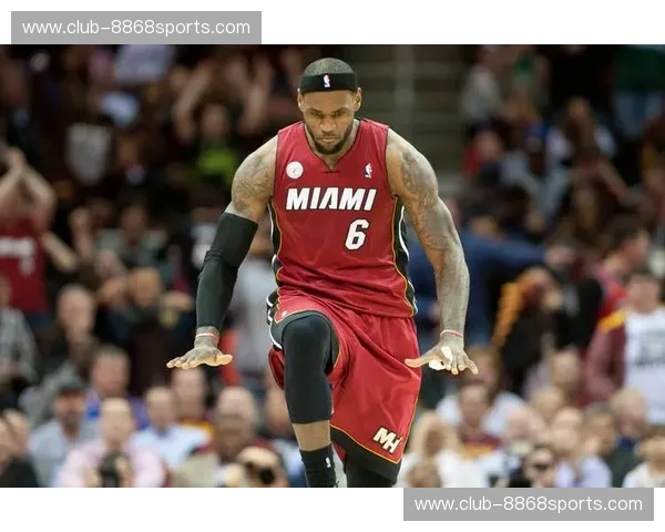 巅峰对决！湖人vs热火直播数据全解析：每一秒心跳都在指尖燃烧